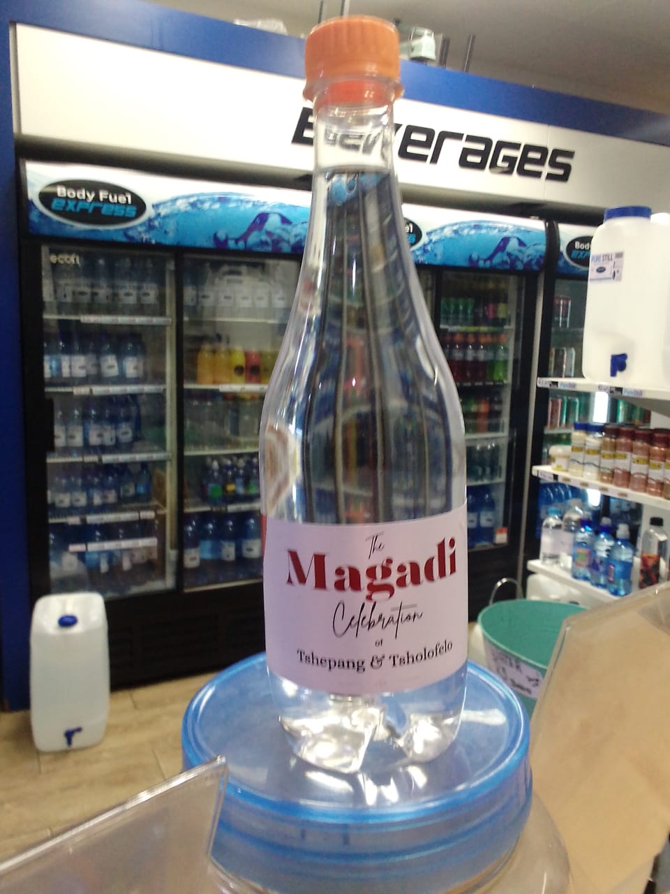 500ml Clear Teardrop Water Bottle – Custom Branded